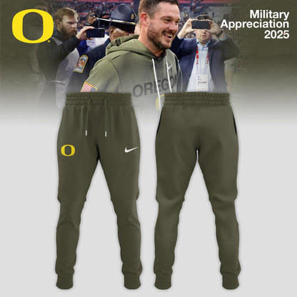 Oregon Ducks 2025 Military Appreciation Limited Edition Sweatshirt