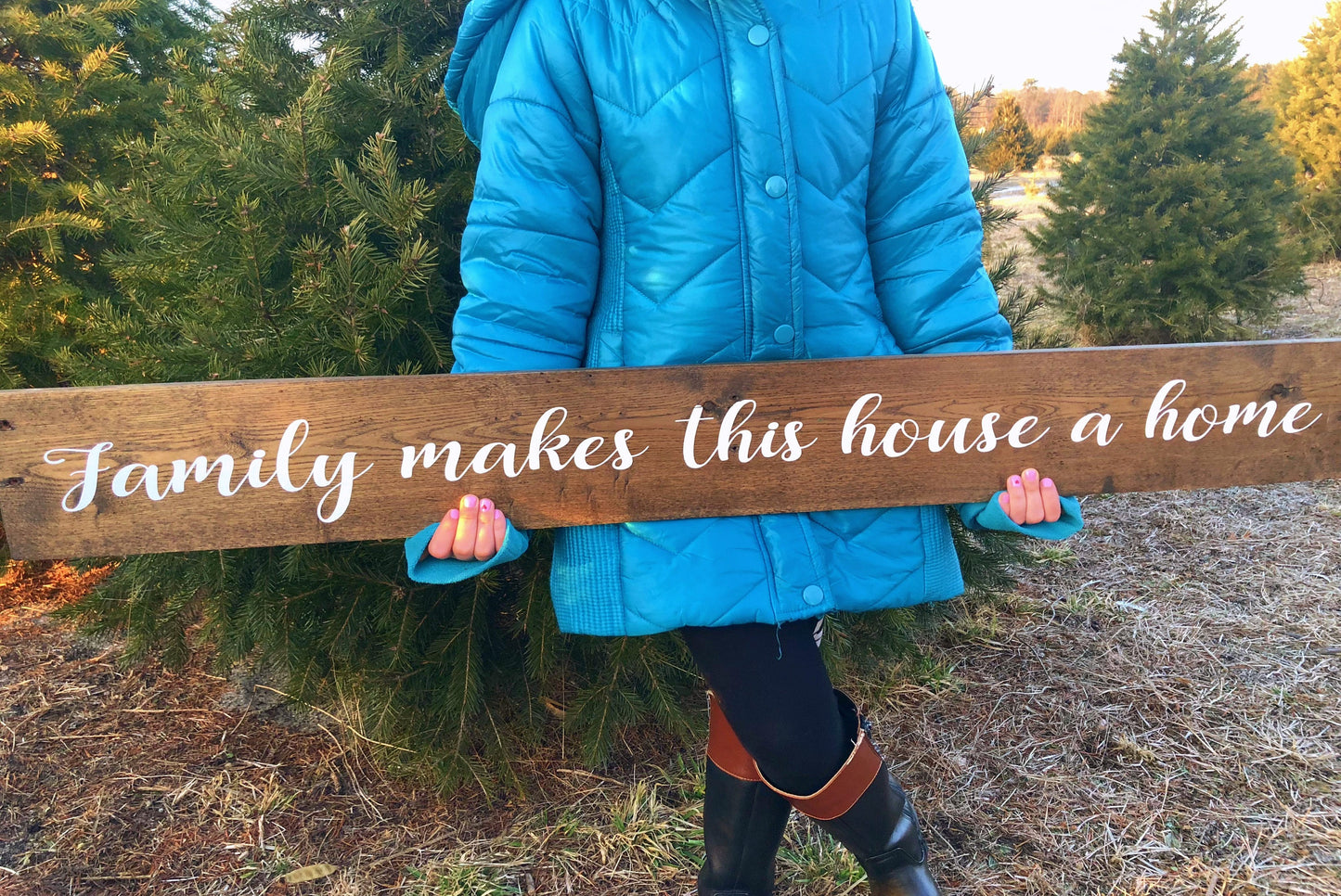 Family Makes This House A Home Sign, Family Sign, Farmhouse Decor, Rustic Wood Sign, Housewarming Gift, Farmhouse Sign, Wall Decor