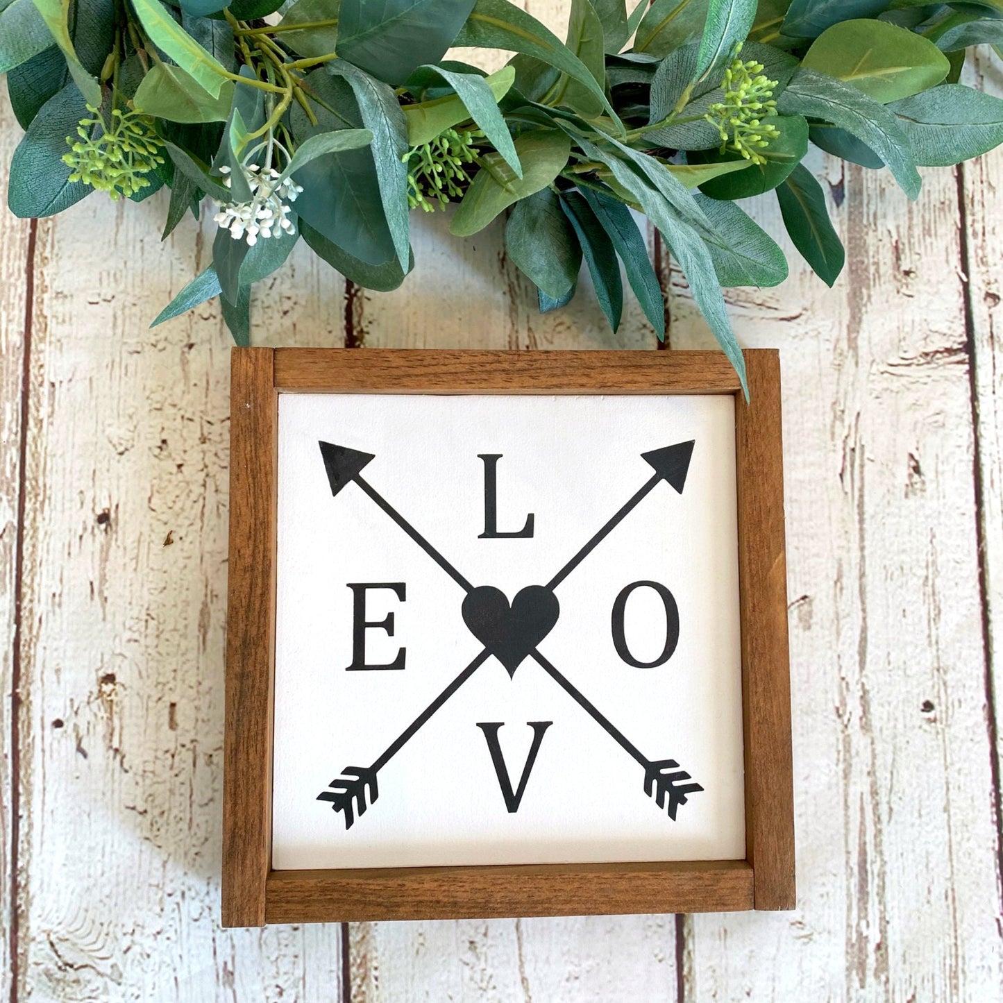 Arrow Wood Sign , Love Arrows, Anniversary Gift, Love Arrow Wall Sign, Rustic Wood Sign, Valentine Gift, Gallery Wall Love Sign