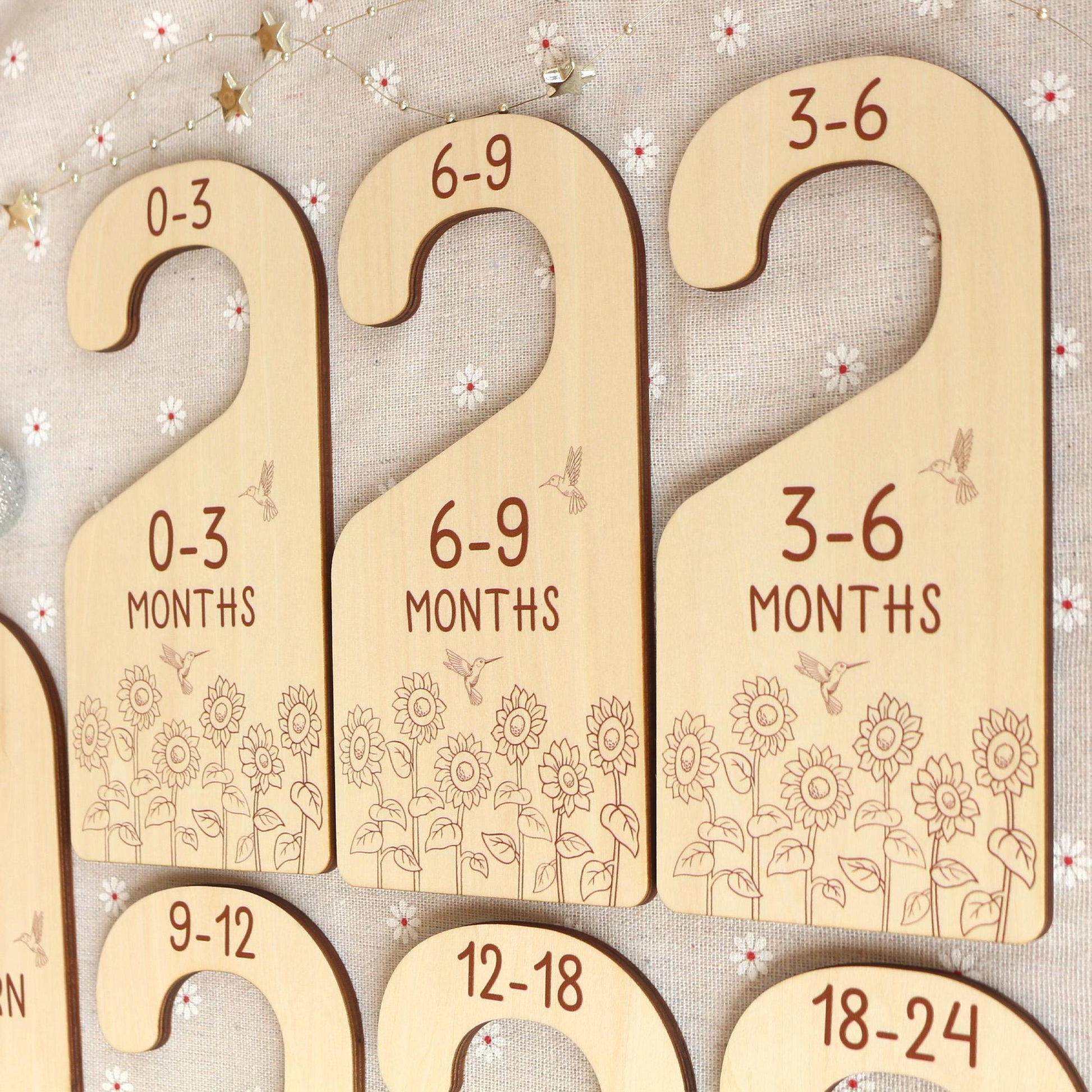 Baby Closet Dividers, Sunflower and Hummingbird Baby Clothes Dividers, Baby Clothes Organisation, Infant Clothes Hangers, Baby Shower Gift