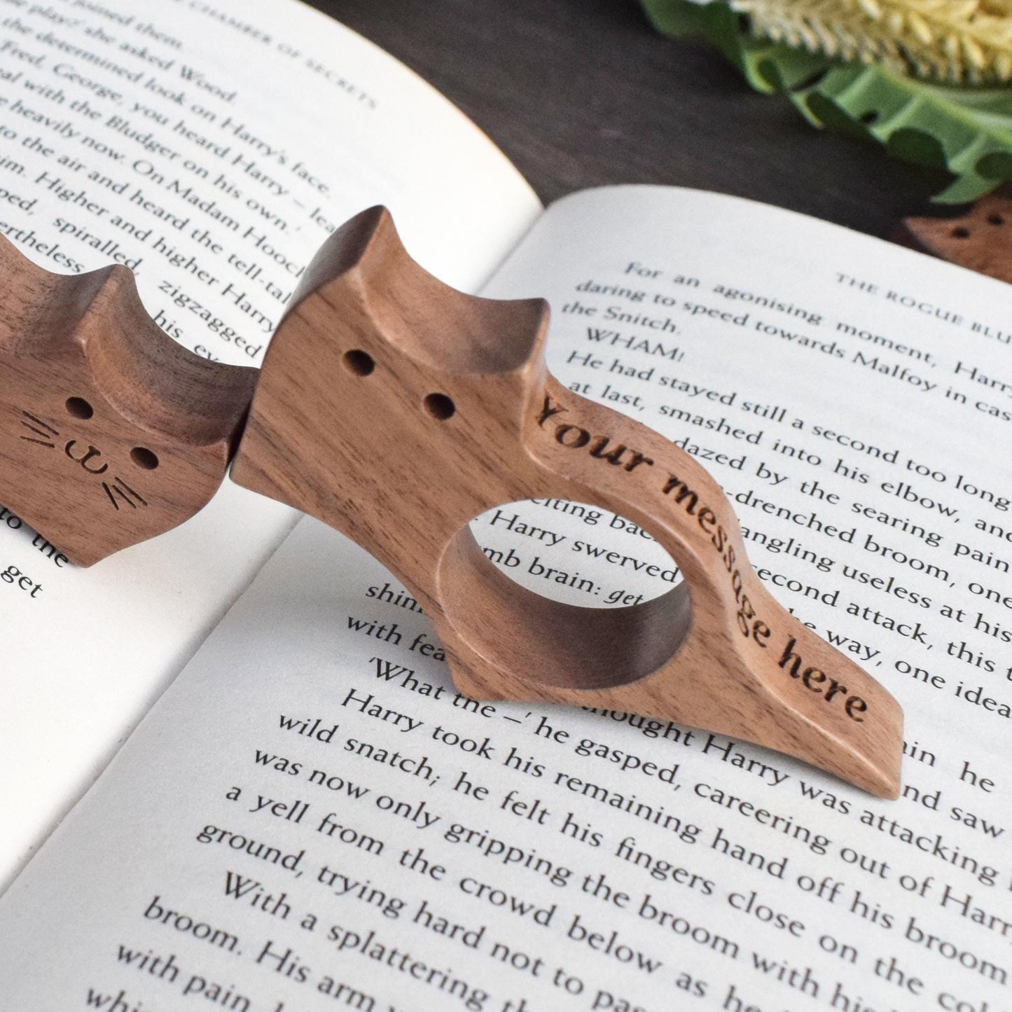 Personalized Wooden Book Page Holder, Book lovers gift, Personalized text engraving, Book Accessory,Christmas Gifts