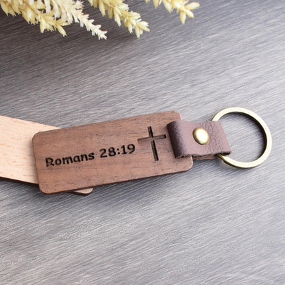 Engraved Wood Key Chain,Engraved Wood Key Chain,Custom name,Birthday or Anniversary Gift for Her or Him, Gift for Mom Dad