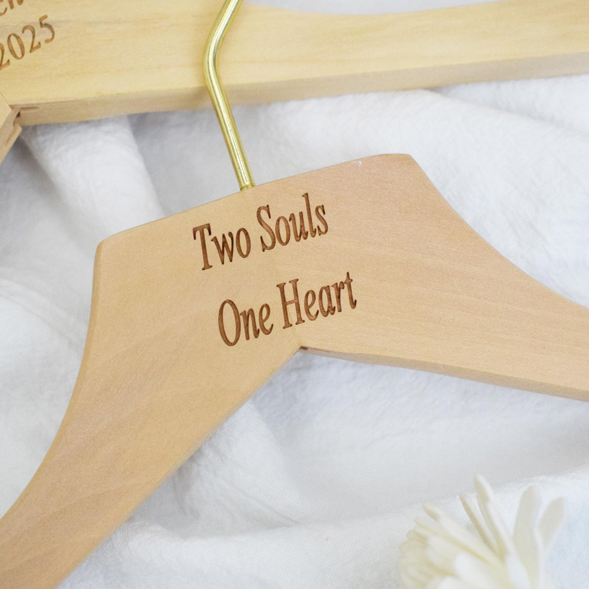 Personalized Wooden Bridesmaid Hangers With Name,Hanger For Bridal Party,Wedding Dress Hanger,Engraved Hanger,Bridesmaid Gift,Gift For Her