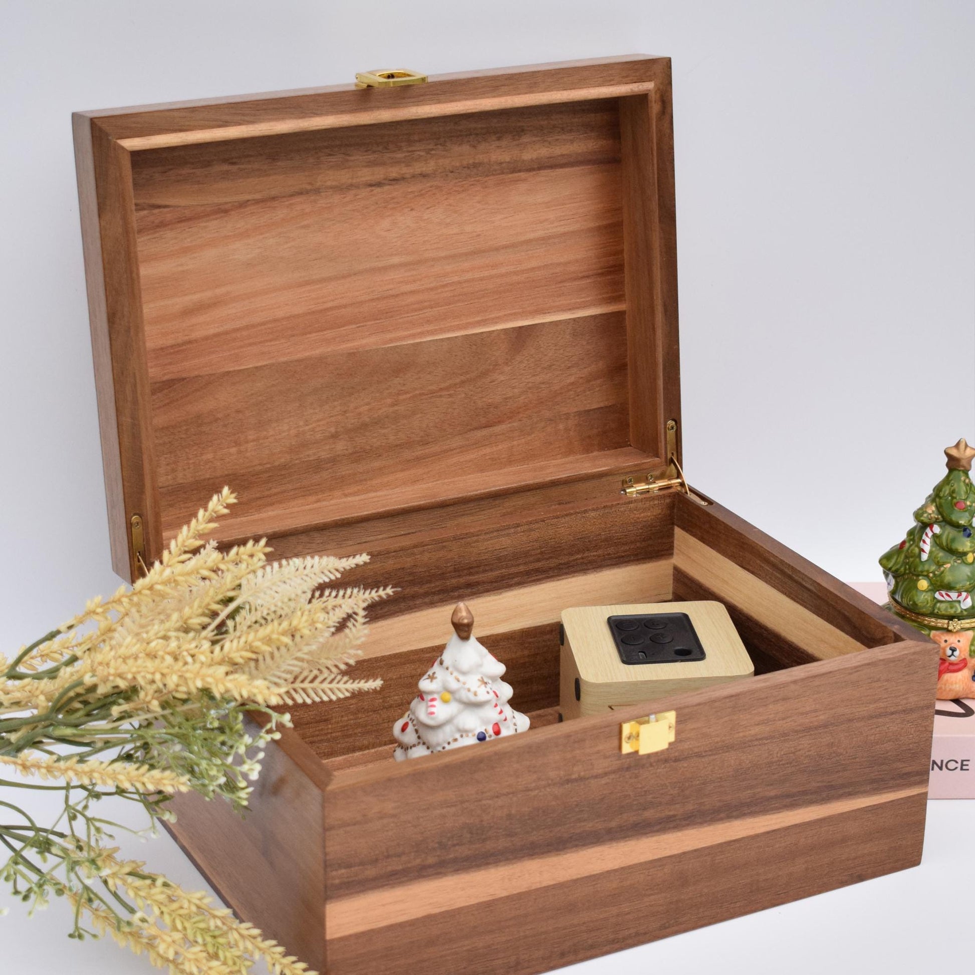 Custom 2025 Graduation Memory Box, Graduation Gift Ideas, Keepsake Time Capsule, Graduation Gift for her, Gift for Him, Gift for Daughter