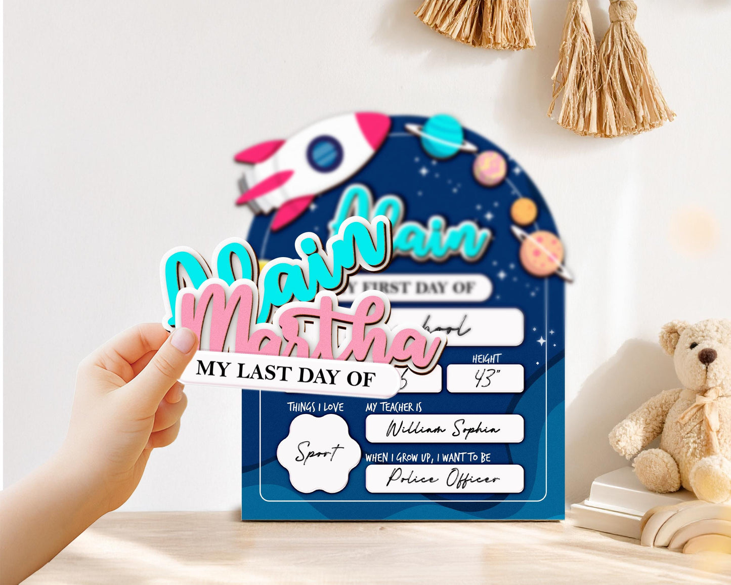 Personalized First Day School Sign,Back to School Sign,Kindergarten 1st Day of School Sign Reusable,Last Day of School Board,Preschool Kid